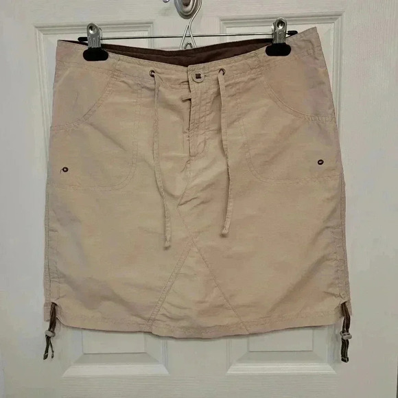 Columbia  Beige Skort Khaki Skirt Size Small Casual Cotton Nylon Blend Women's - Picture 1 of 15